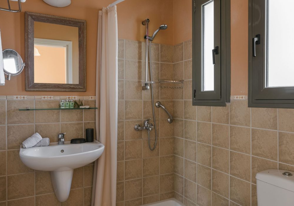 Classic Double Room Luce (18)