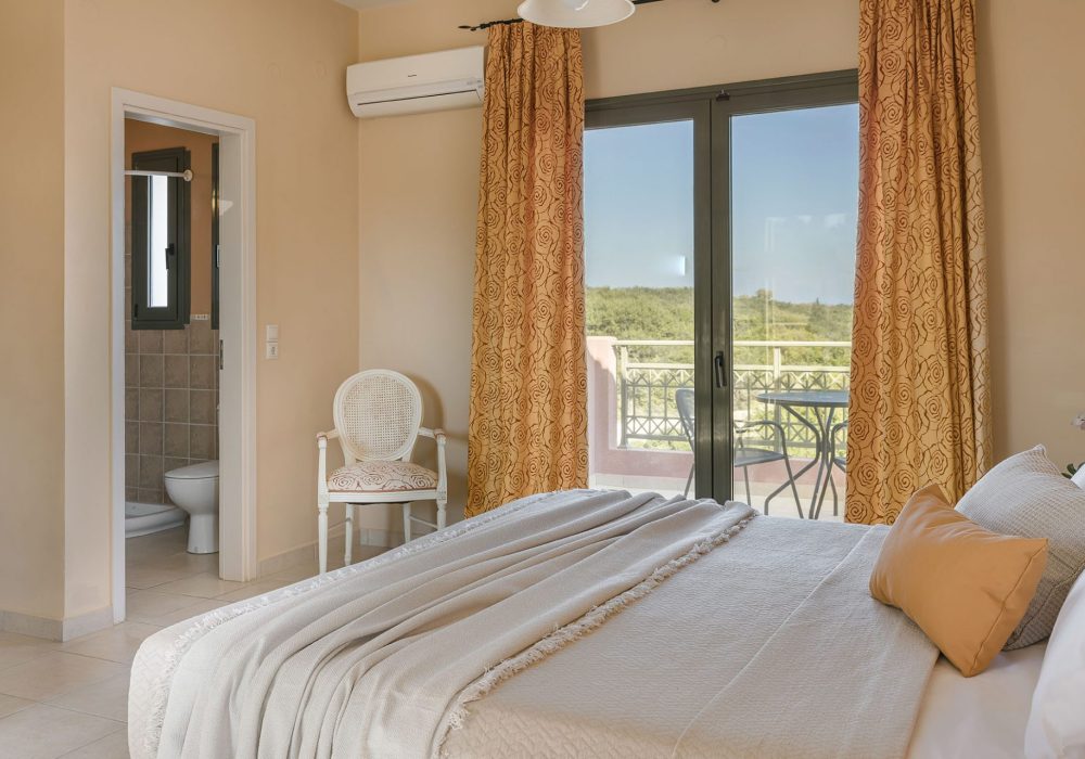 Classic Double Room Luce (7)