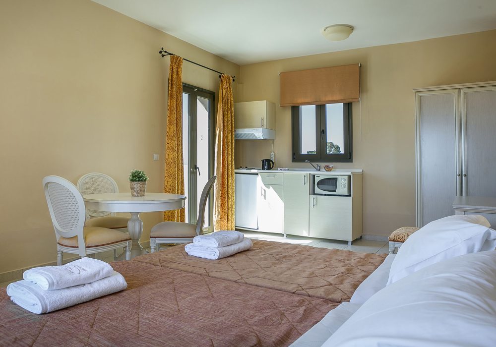 Classic Triple Room
