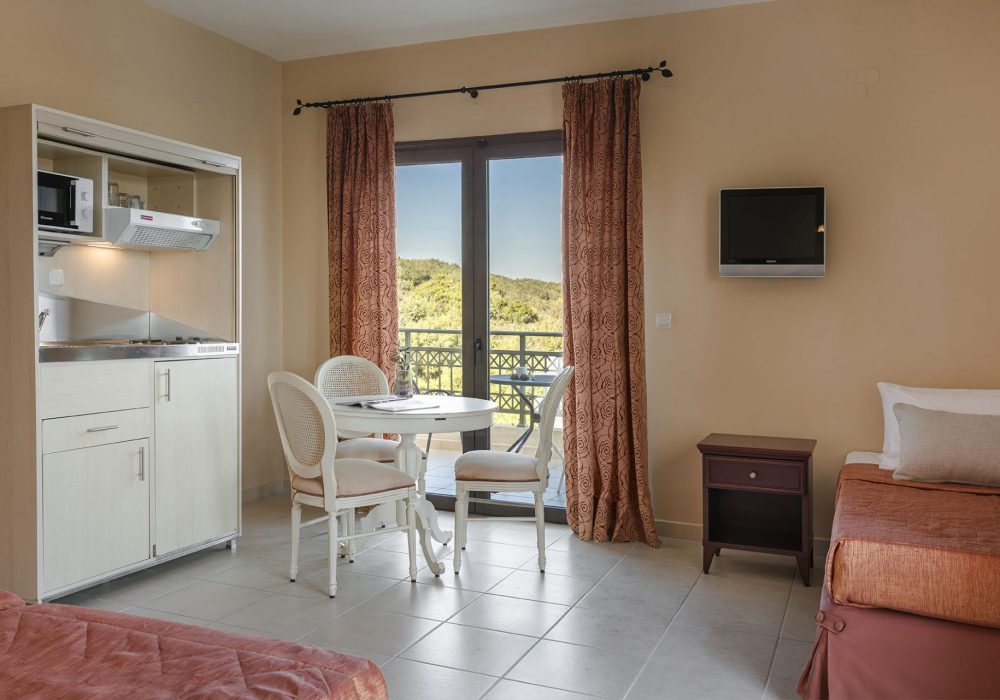 Deluxe Triple Room 2 - Luce (5)