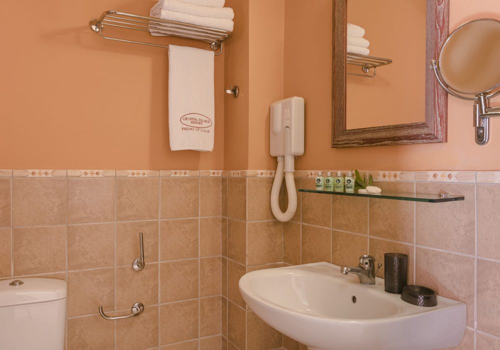 Deluxe Triple Room - Luce (10)