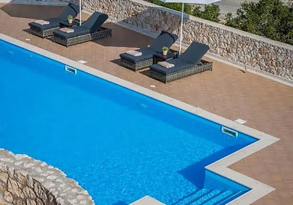 Pentouse Suite With Private Swimming Pool (3)