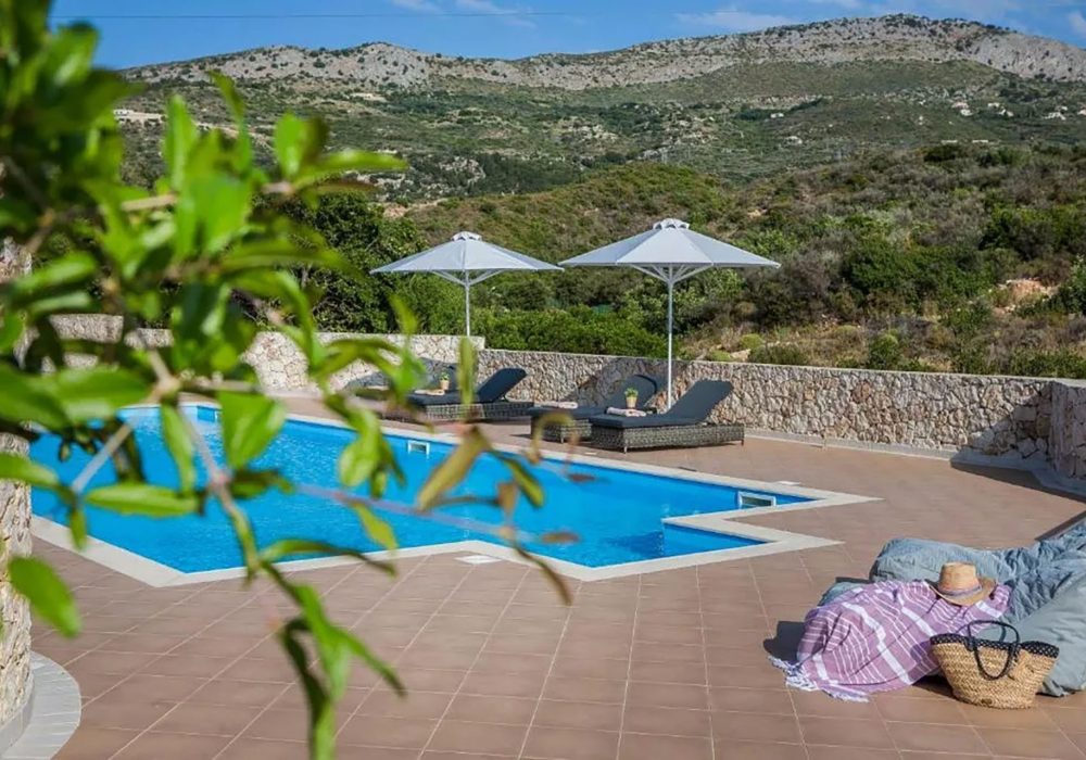 Pentouse Suite With Private Swimming Pool (4)